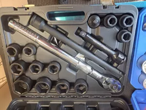 Gola sada 3/4" teleskopická ráčna,úderové hlavice 16 dílů Kraftwellw