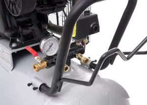 Olejový kompresor 300l, 3 písty, 400V, 9,5 KW TA311B Tagred