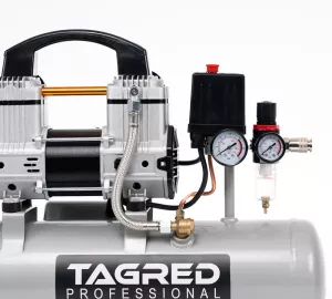 Bezolejový dvoupístový kompresor, 9 l TAGRED 1100 W 8 BAR TA327 Bezolejový dvoupístový kompresor, 9 l TAGRED 1100 W 8 BAR TA327